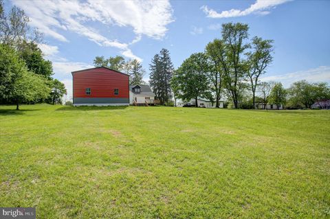 Tiny photo for 16458 Fairview Road, HAGERSTOWN, MD 21740 (MLS # MDWA2035834)