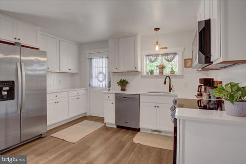 Tiny photo for 16458 Fairview Road, HAGERSTOWN, MD 21740 (MLS # MDWA2035834)