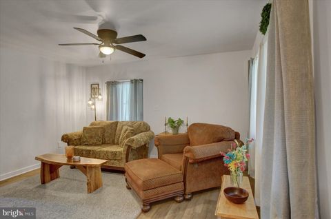 Tiny photo for 16458 Fairview Road, HAGERSTOWN, MD 21740 (MLS # MDWA2035834)