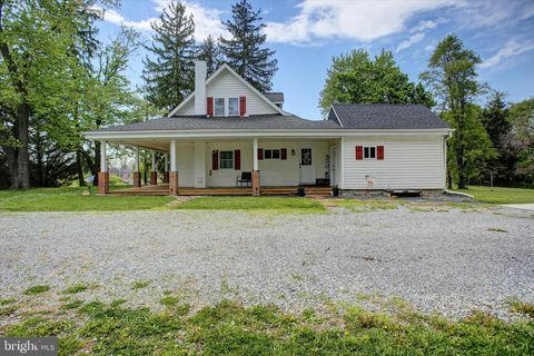 Tiny photo for 16458 Fairview Road, HAGERSTOWN, MD 21740 (MLS # MDWA2035834)