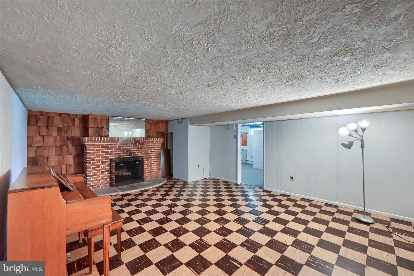 CLEARSPRINGS/HAYSHIRE - Residential