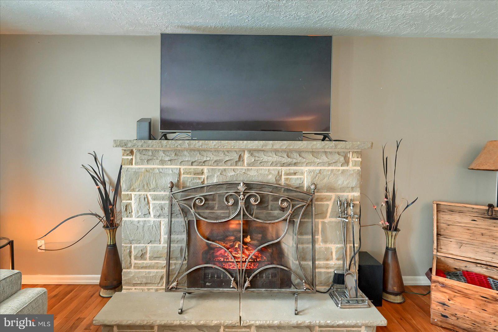 CLEARSPRINGS/HAYSHIRE - Residential