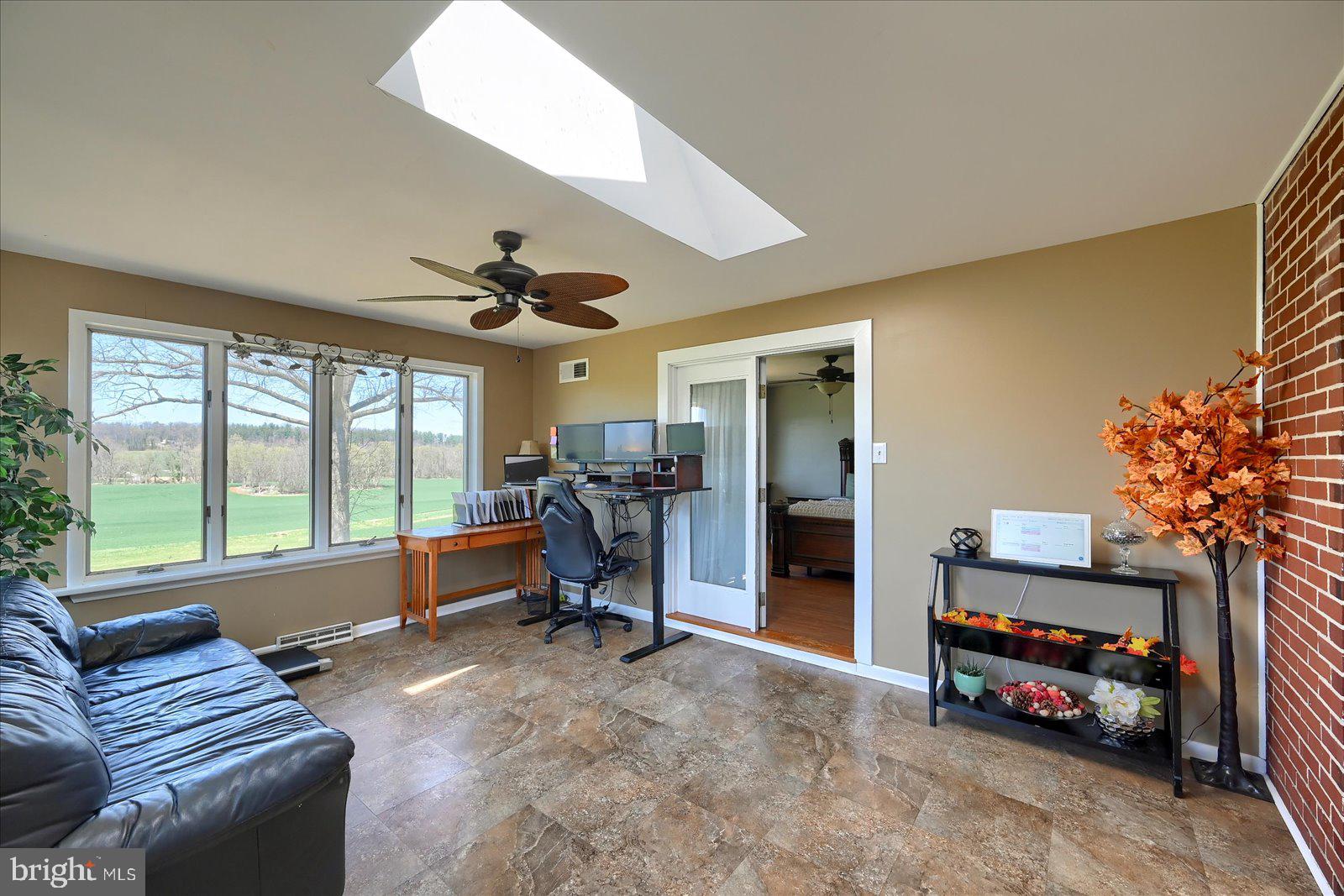 CLEARSPRINGS/HAYSHIRE - Residential