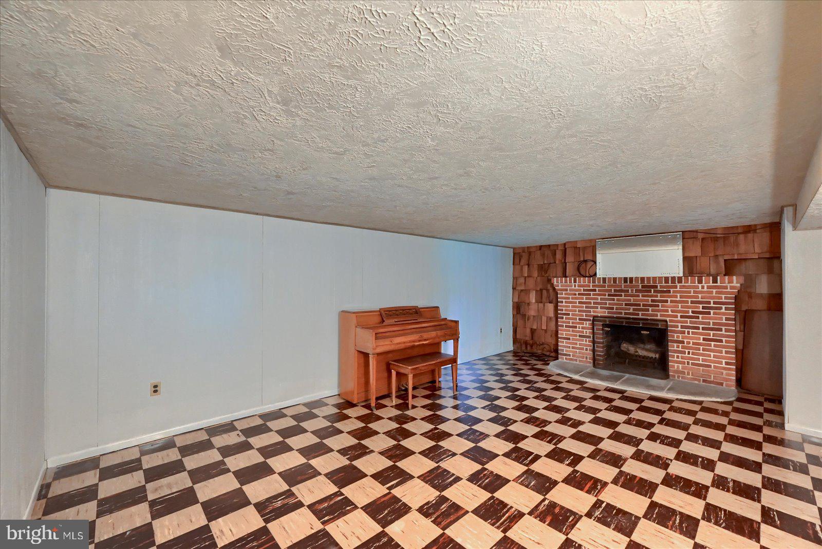 CLEARSPRINGS/HAYSHIRE - Residential