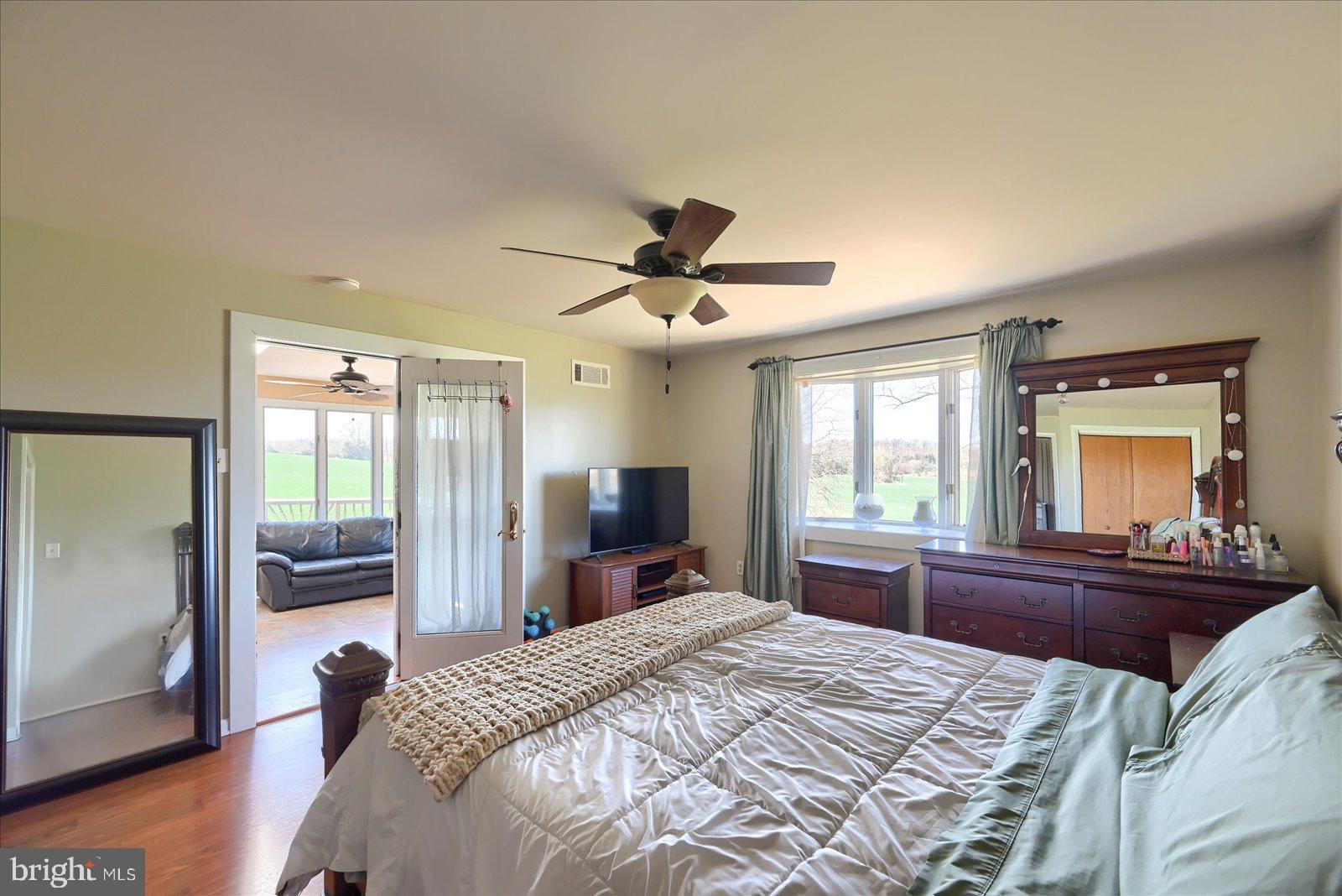 CLEARSPRINGS/HAYSHIRE - Residential