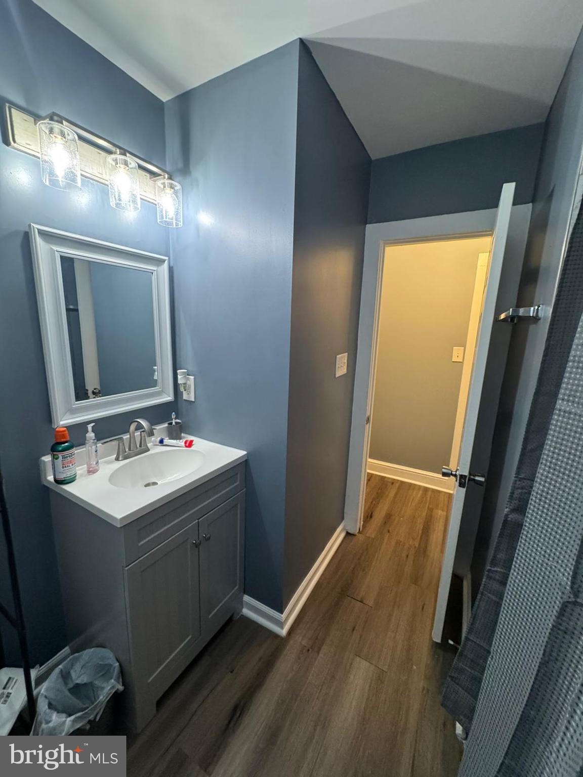 WAKEFIELD - Residential