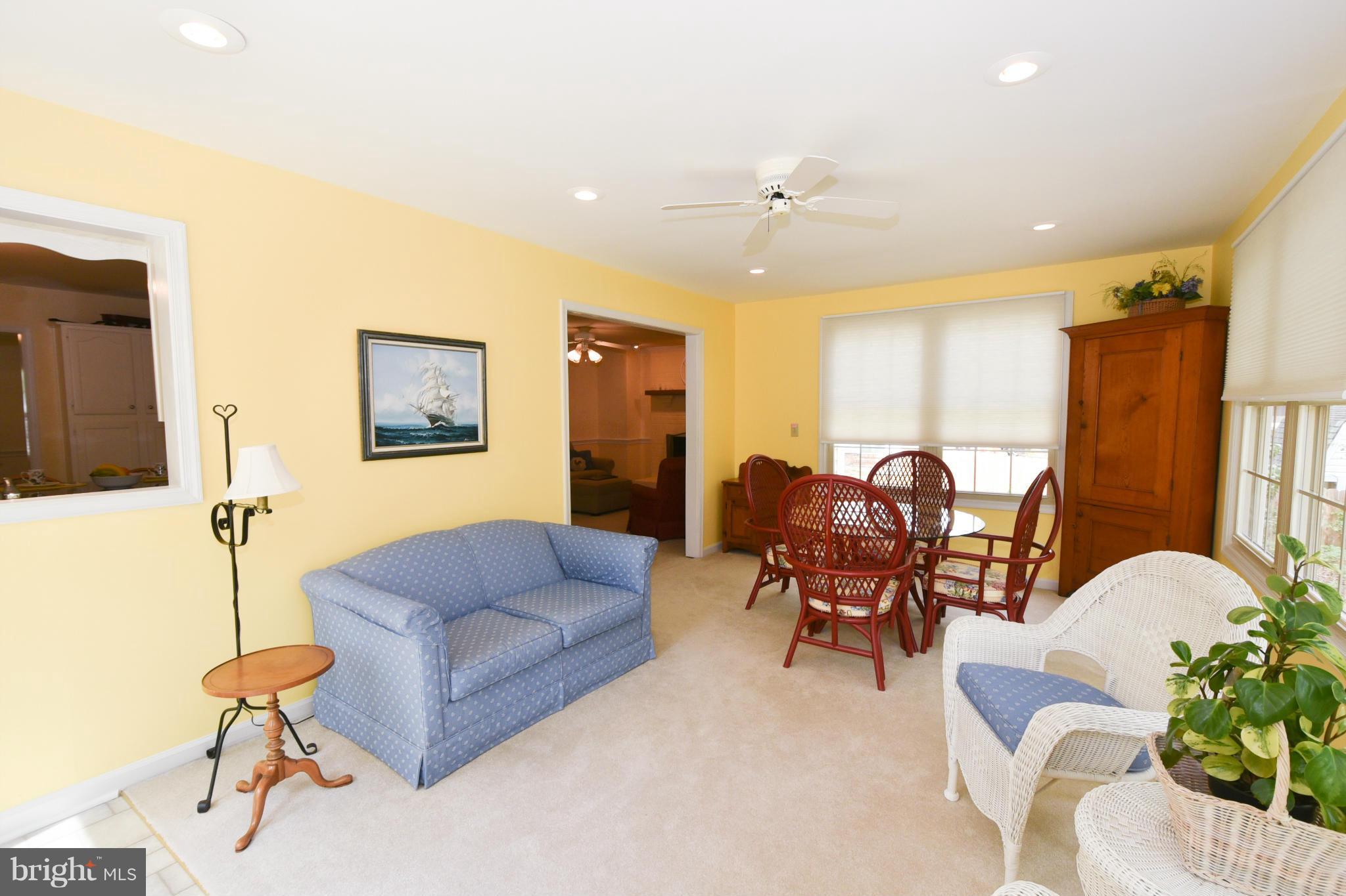 BREEZEWOOD - Residential