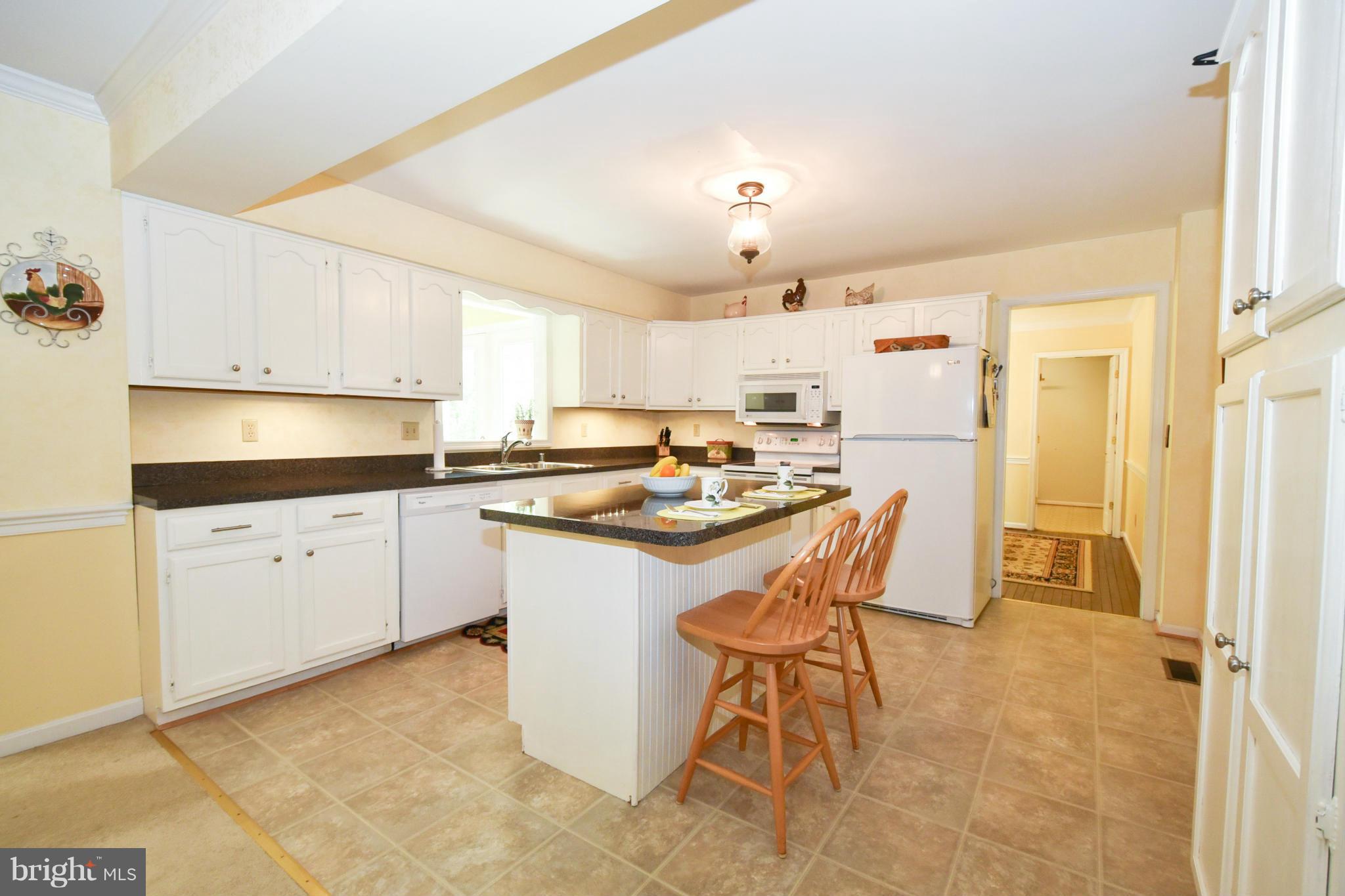 BREEZEWOOD - Residential