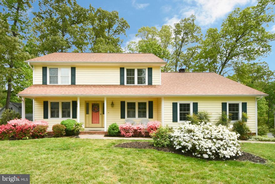 LOCATION & turnkey!One owner lovely home on corner lot in popular Breezewwod. Wonderful newer sun porch addition & open floor plan from kitchen to fam. room w/ fireplace. This home has been loved and maintained. Newer windows and HVAC. Large master with lg. walk in & attached master bath. Bonus room first floor could be bedroom #4. Commuters dream, only 2 miles to 95, close to everything Fredbg.!