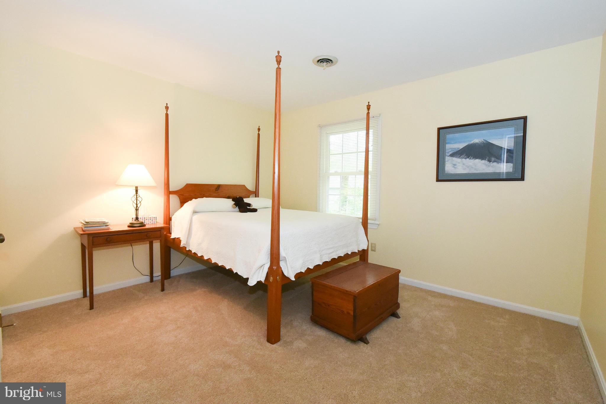 BREEZEWOOD - Residential