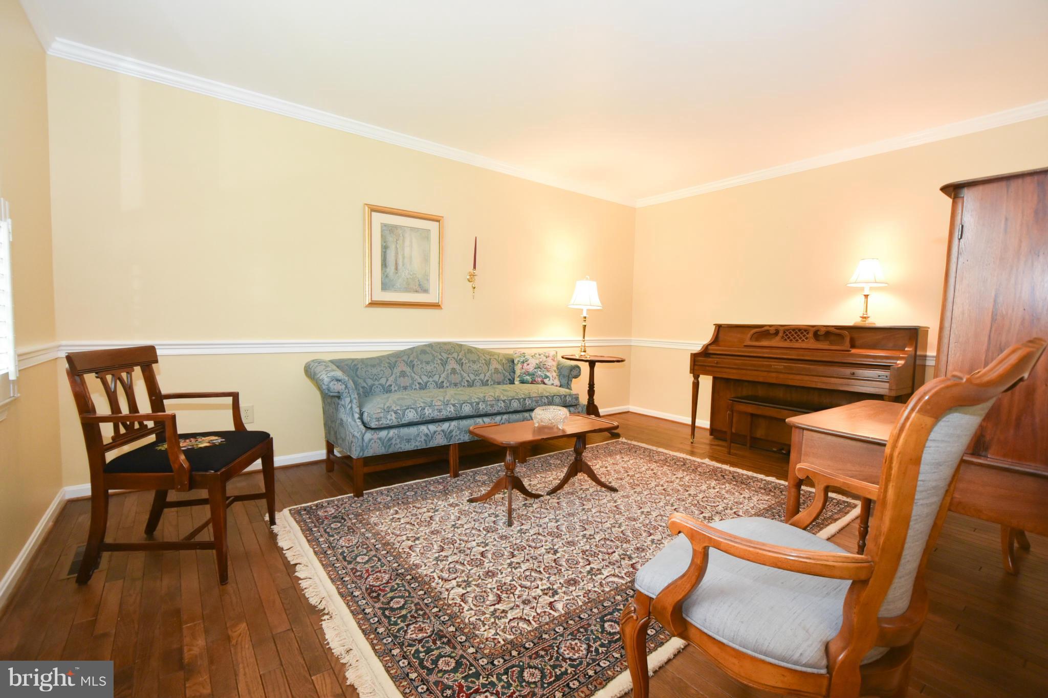 BREEZEWOOD - Residential