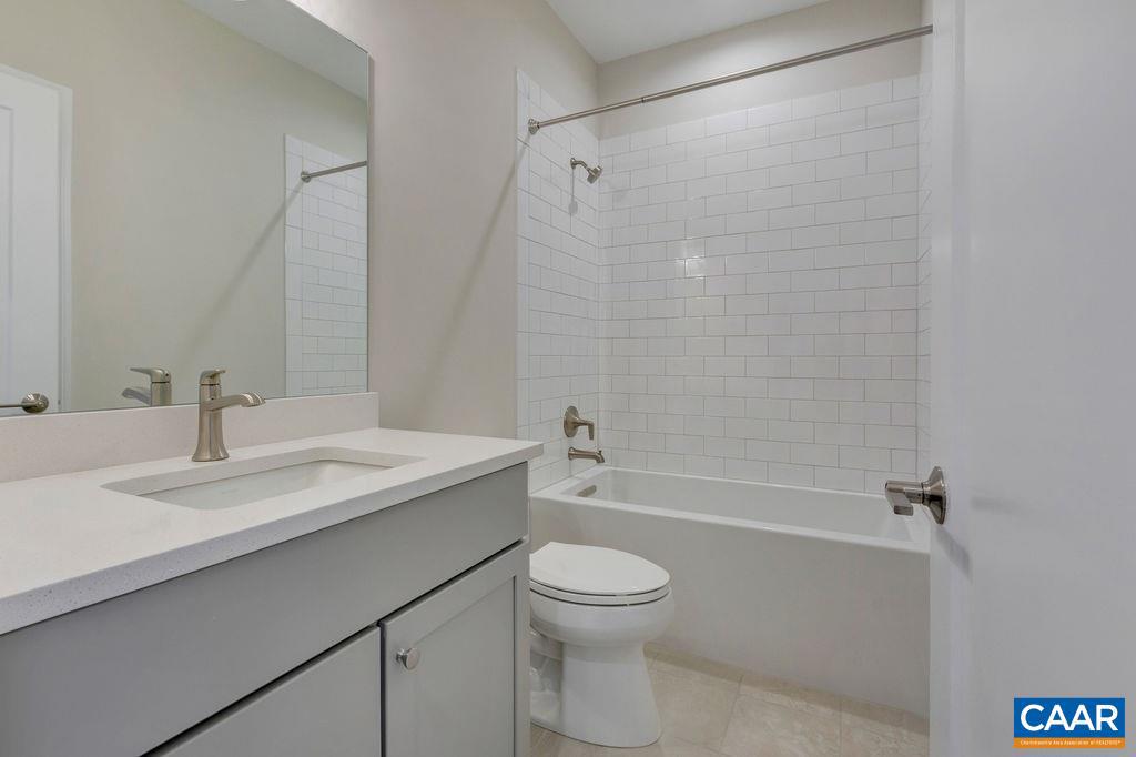 SPRING CREEK - Residential