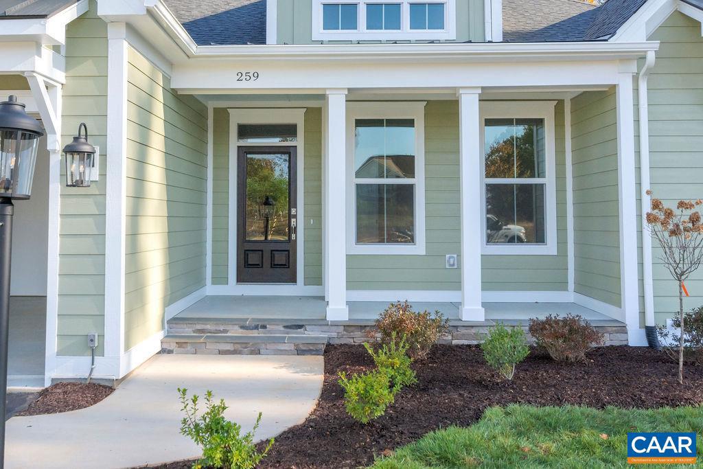 SPRING CREEK - Residential