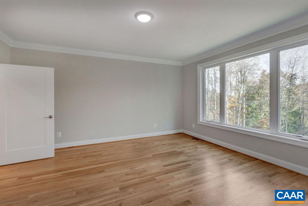 SPRING CREEK - Residential