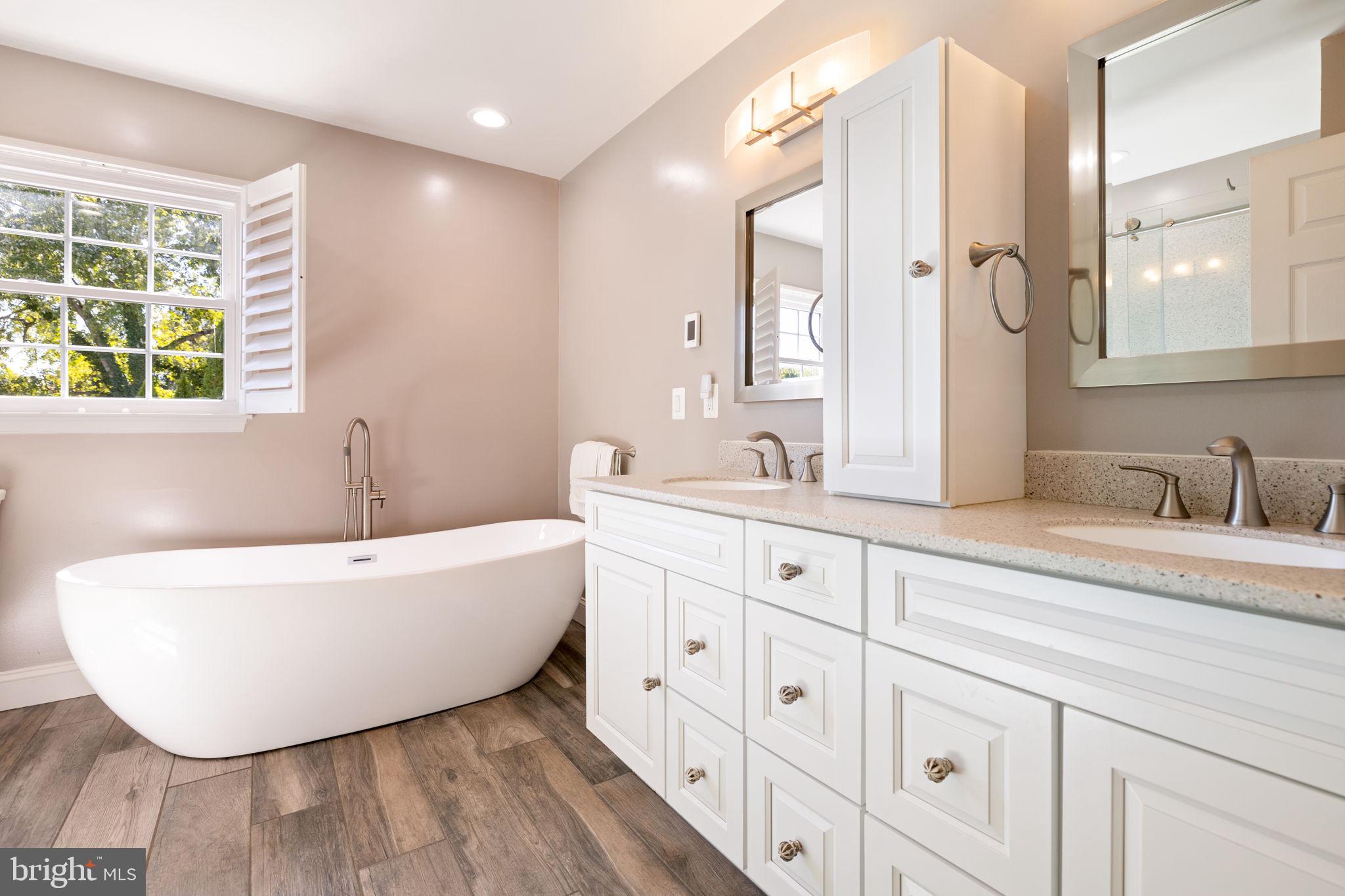 PAXTON - Residential