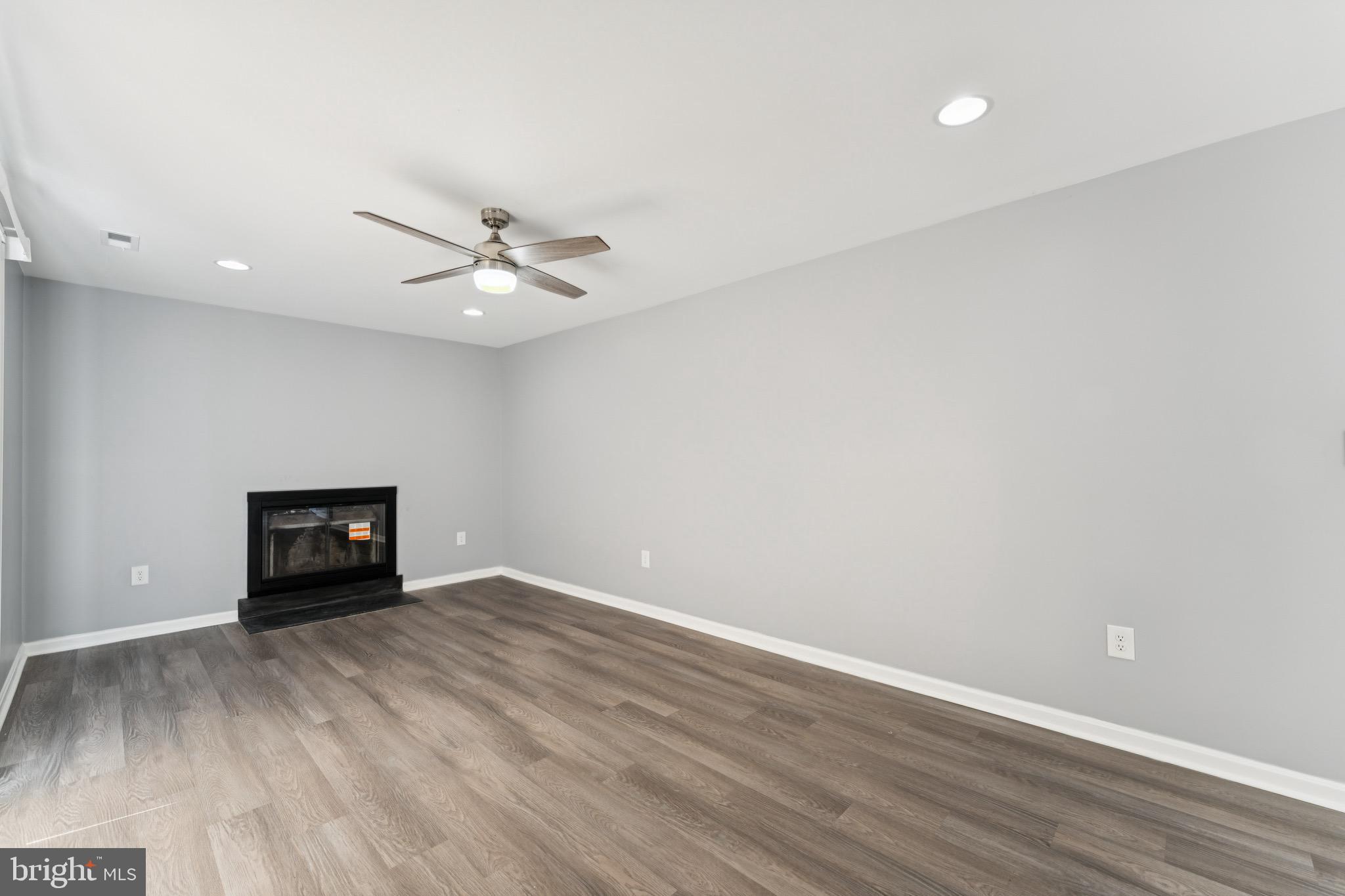 GERMANTOWN ESTATES - Residential