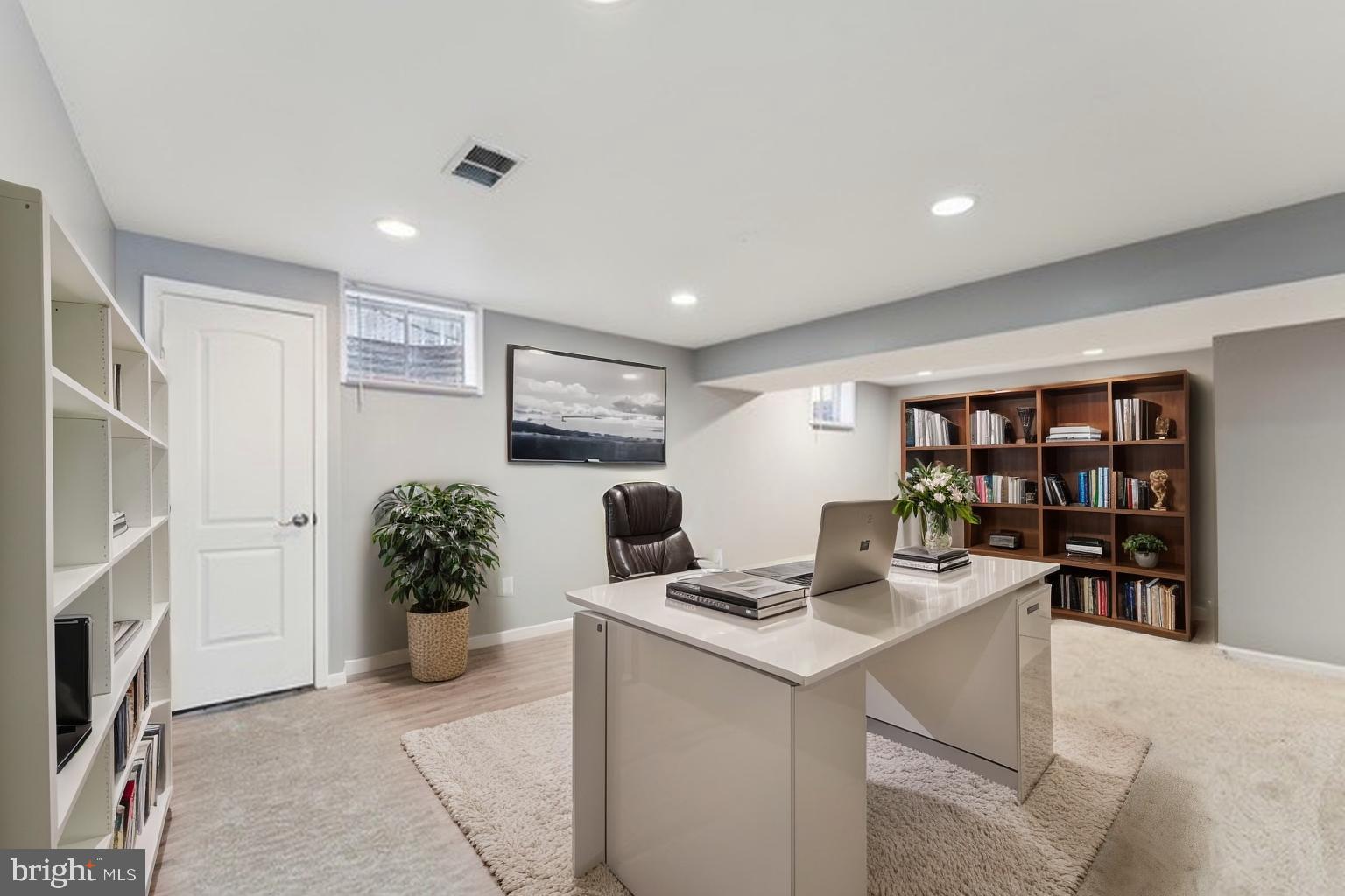 GERMANTOWN ESTATES - Residential