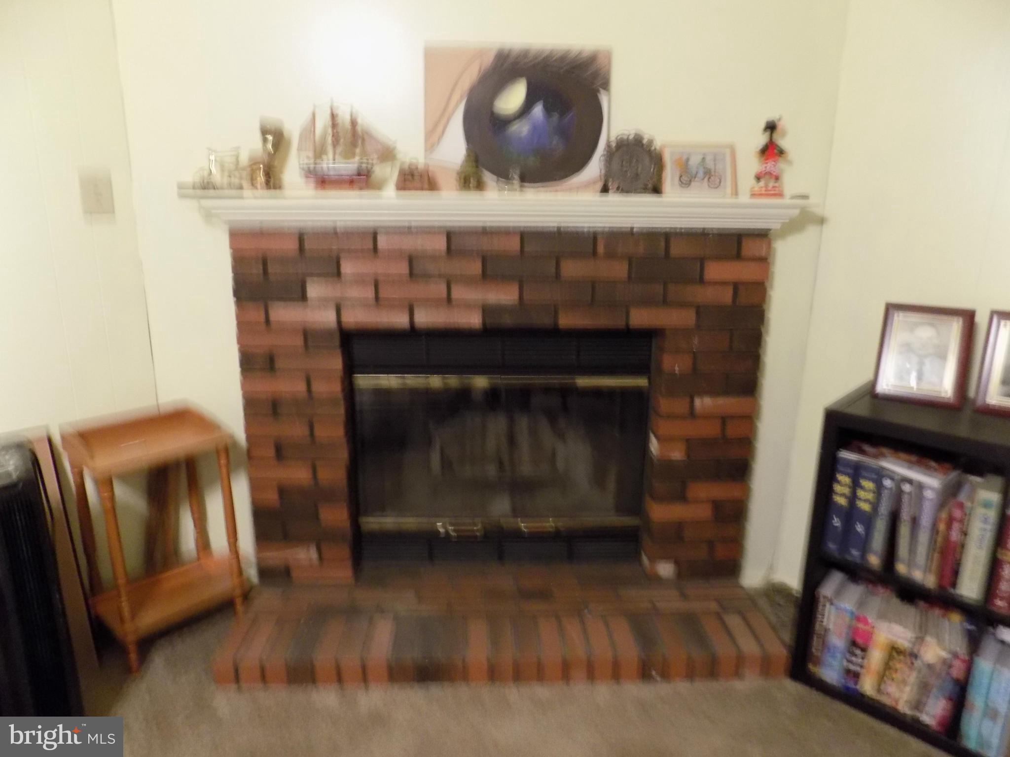 WOODS EDGE TOWNHOME CONDOMINIUMS - Residential