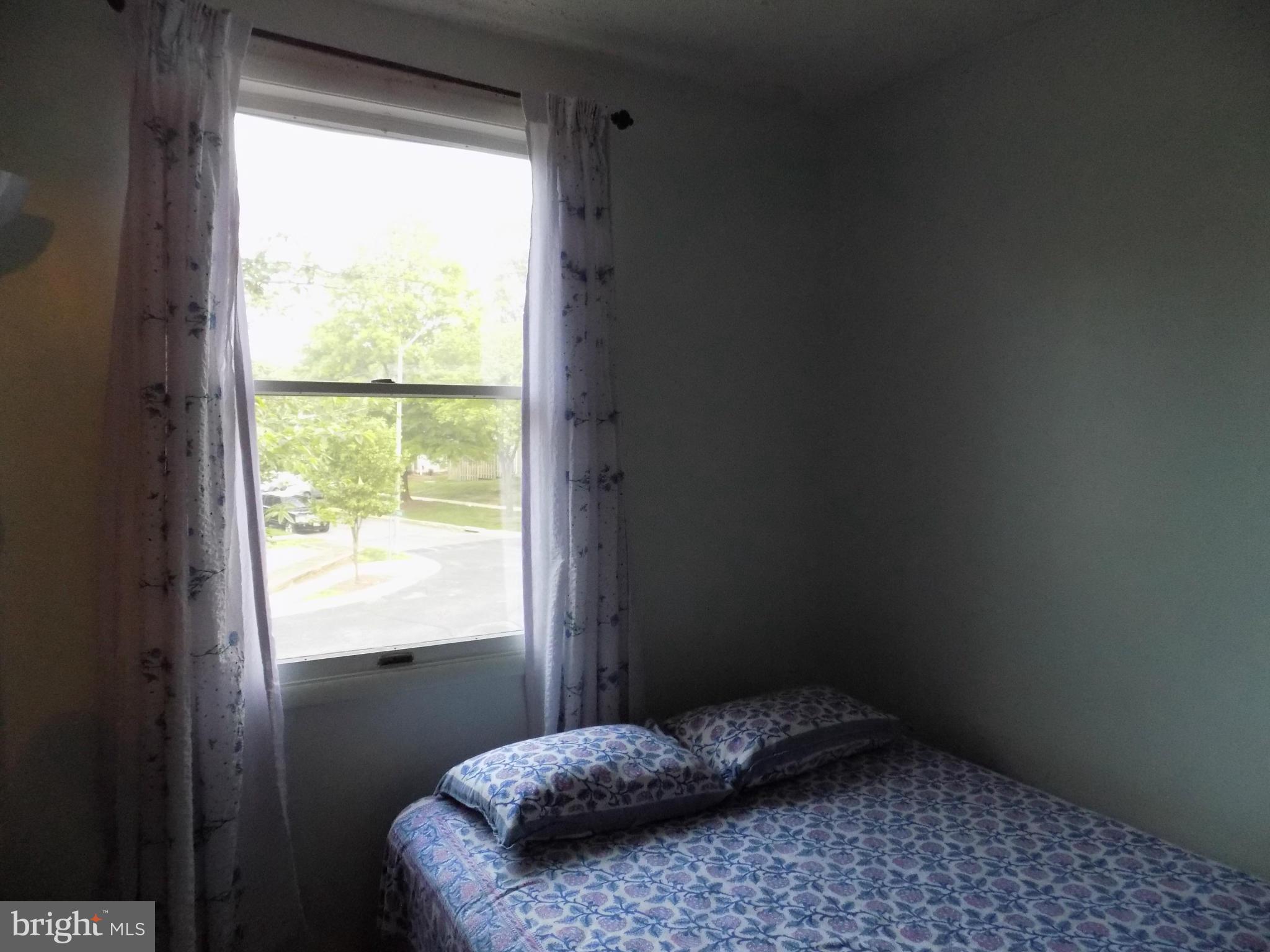 WOODS EDGE TOWNHOME CONDOMINIUMS - Residential