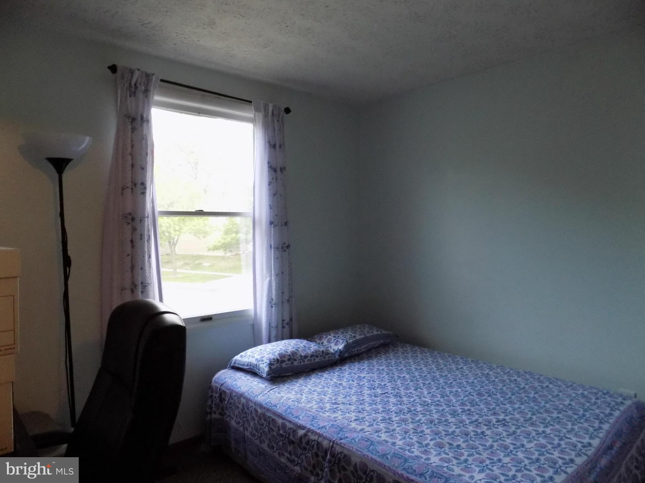 WOODS EDGE TOWNHOME CONDOMINIUMS - Residential