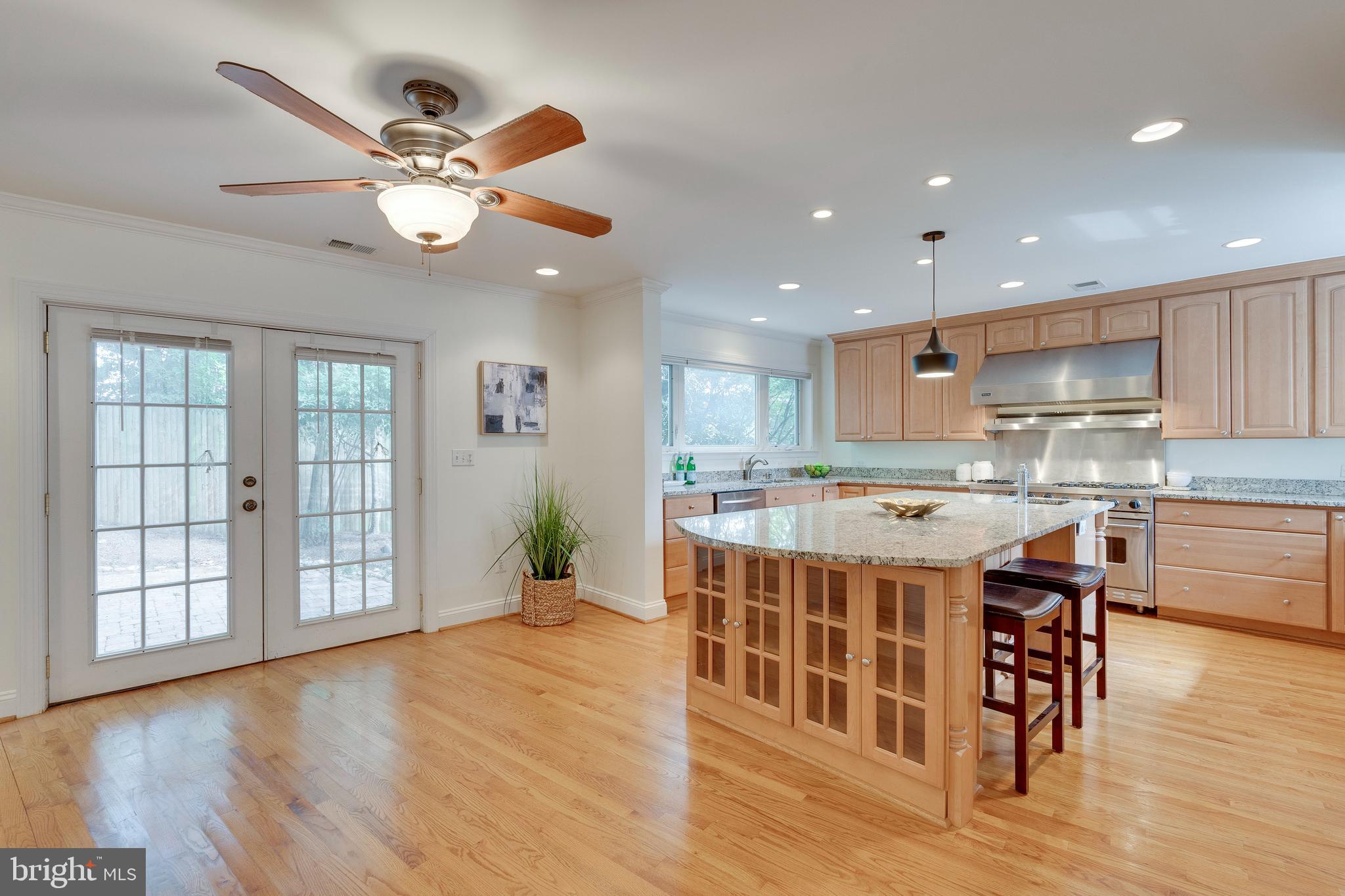 BATTERY PARK - Residential