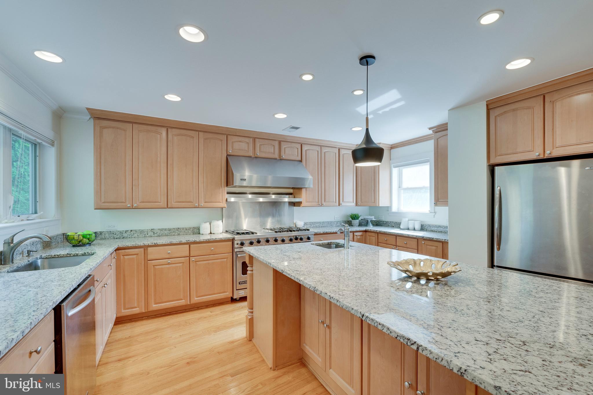 BATTERY PARK - Residential