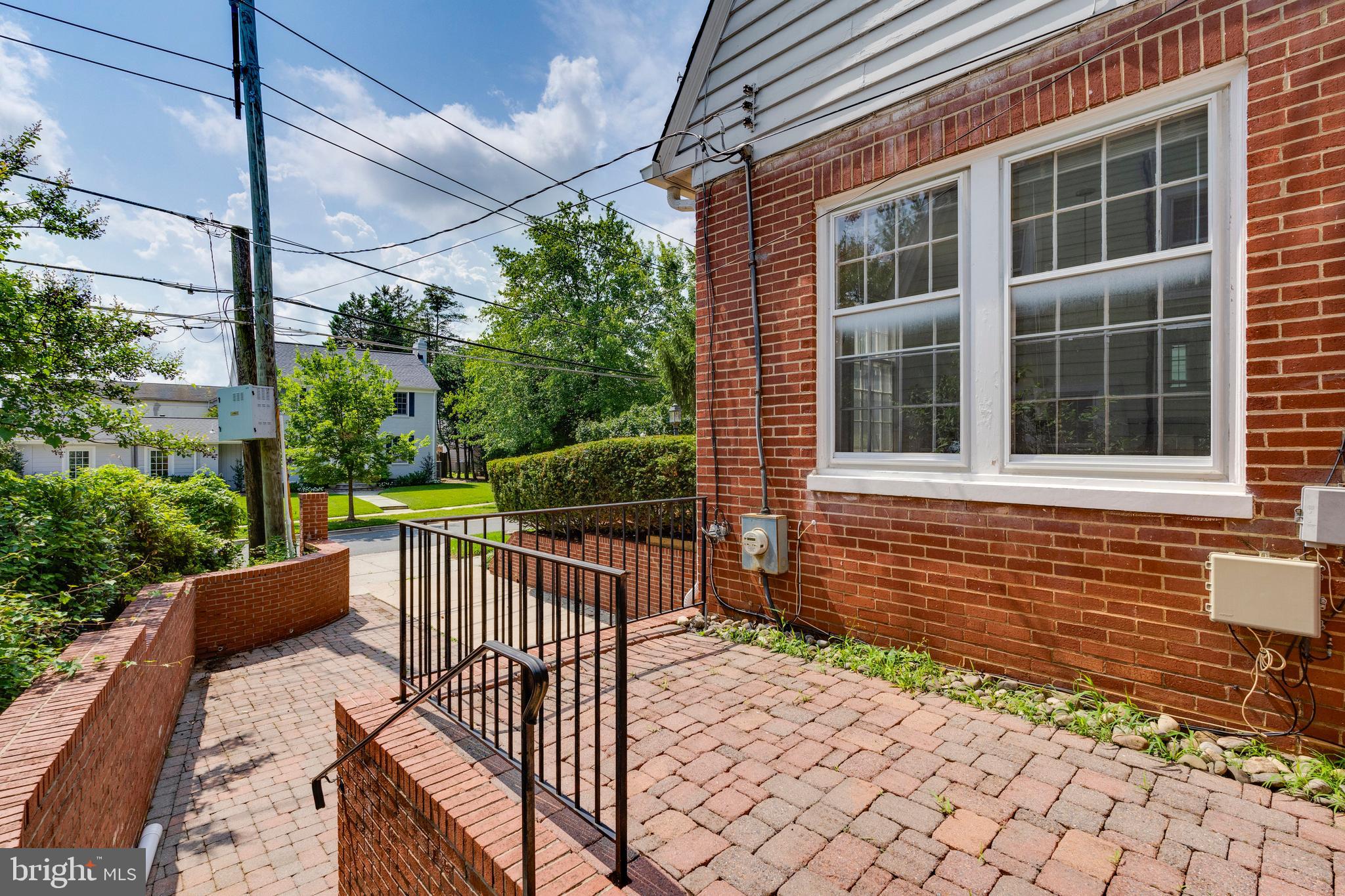 BATTERY PARK - Residential