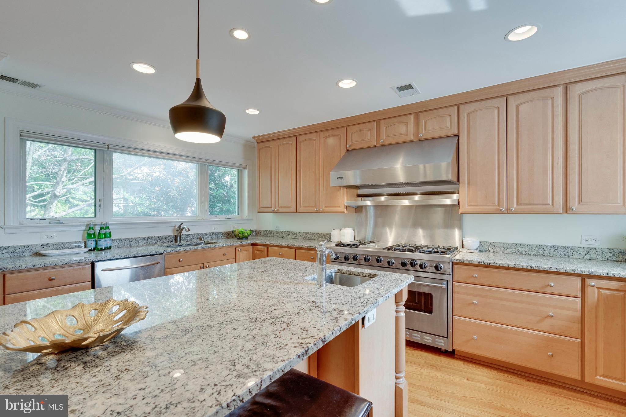 BATTERY PARK - Residential