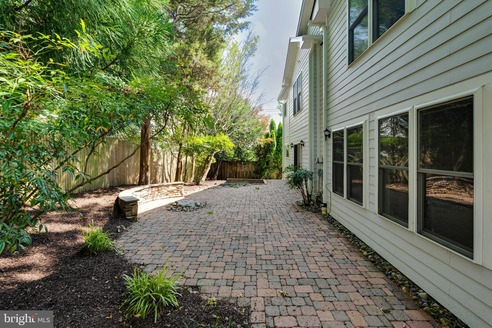 BATTERY PARK - Residential