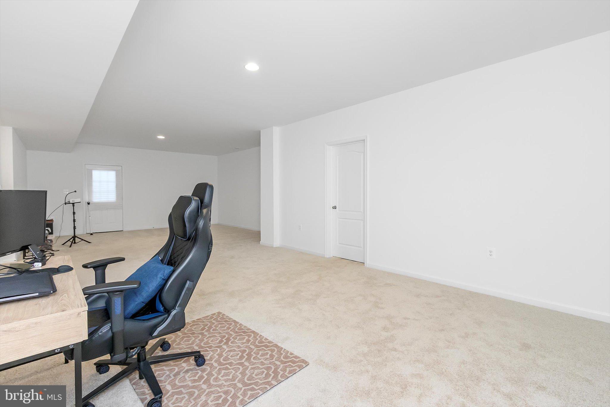 MARTINSBURG STATION - Residential