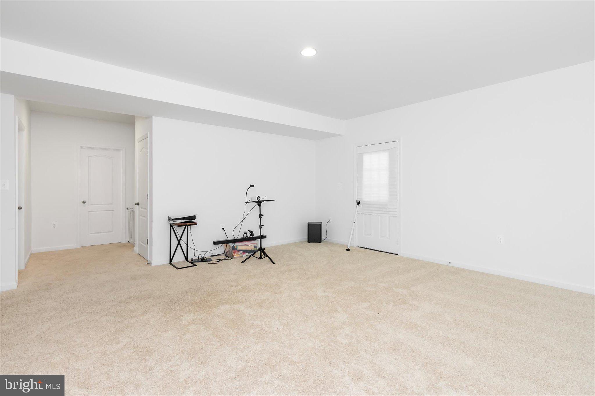 MARTINSBURG STATION - Residential