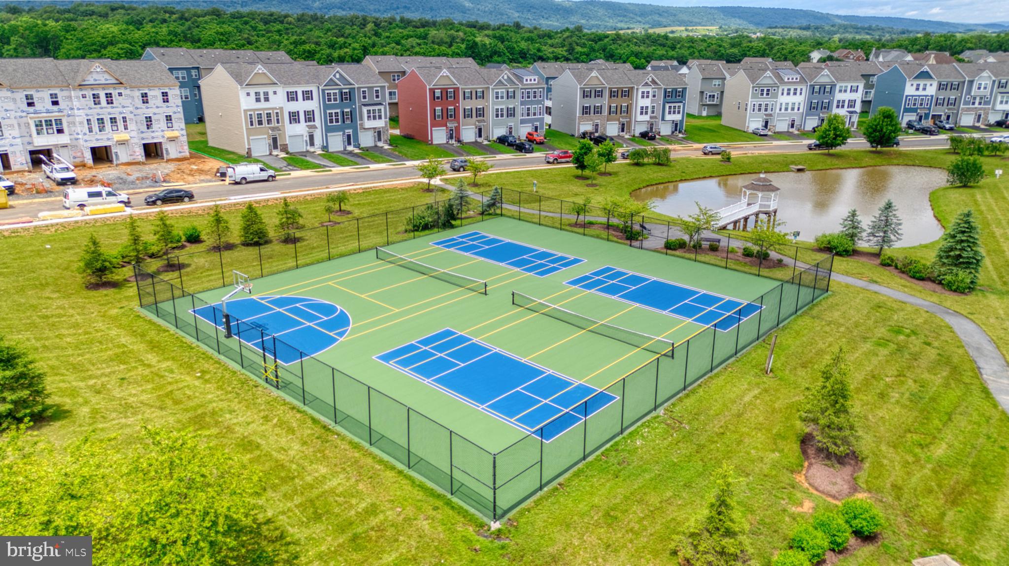 MARTINSBURG STATION - Residential