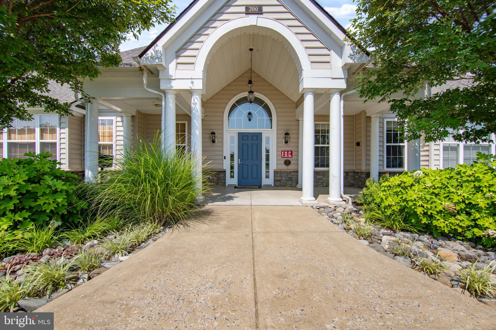 MARTINSBURG STATION - Residential