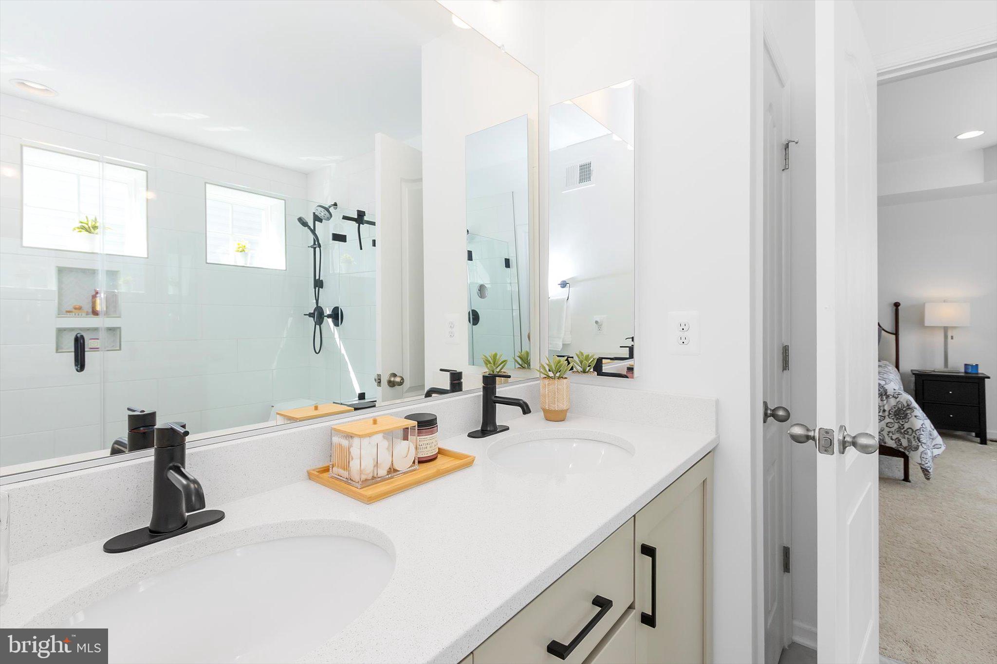 MARTINSBURG STATION - Residential