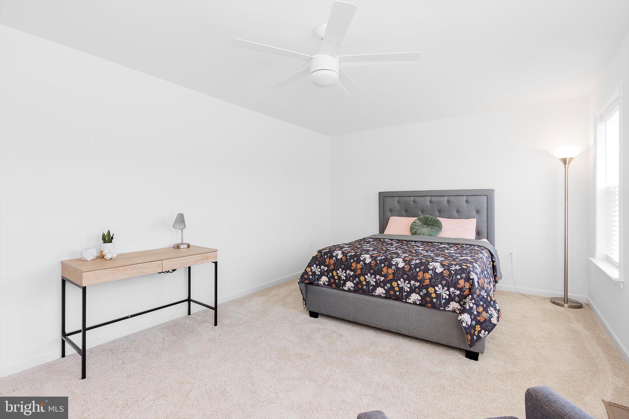 MARTINSBURG STATION - Residential