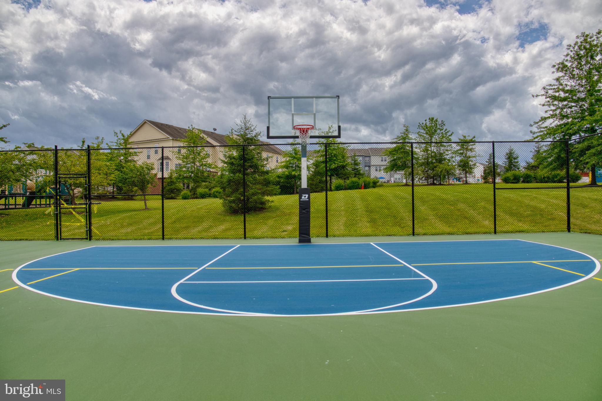 MARTINSBURG STATION - Residential