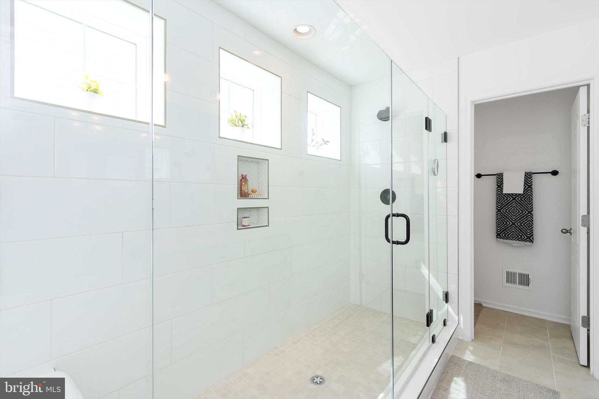 MARTINSBURG STATION - Residential