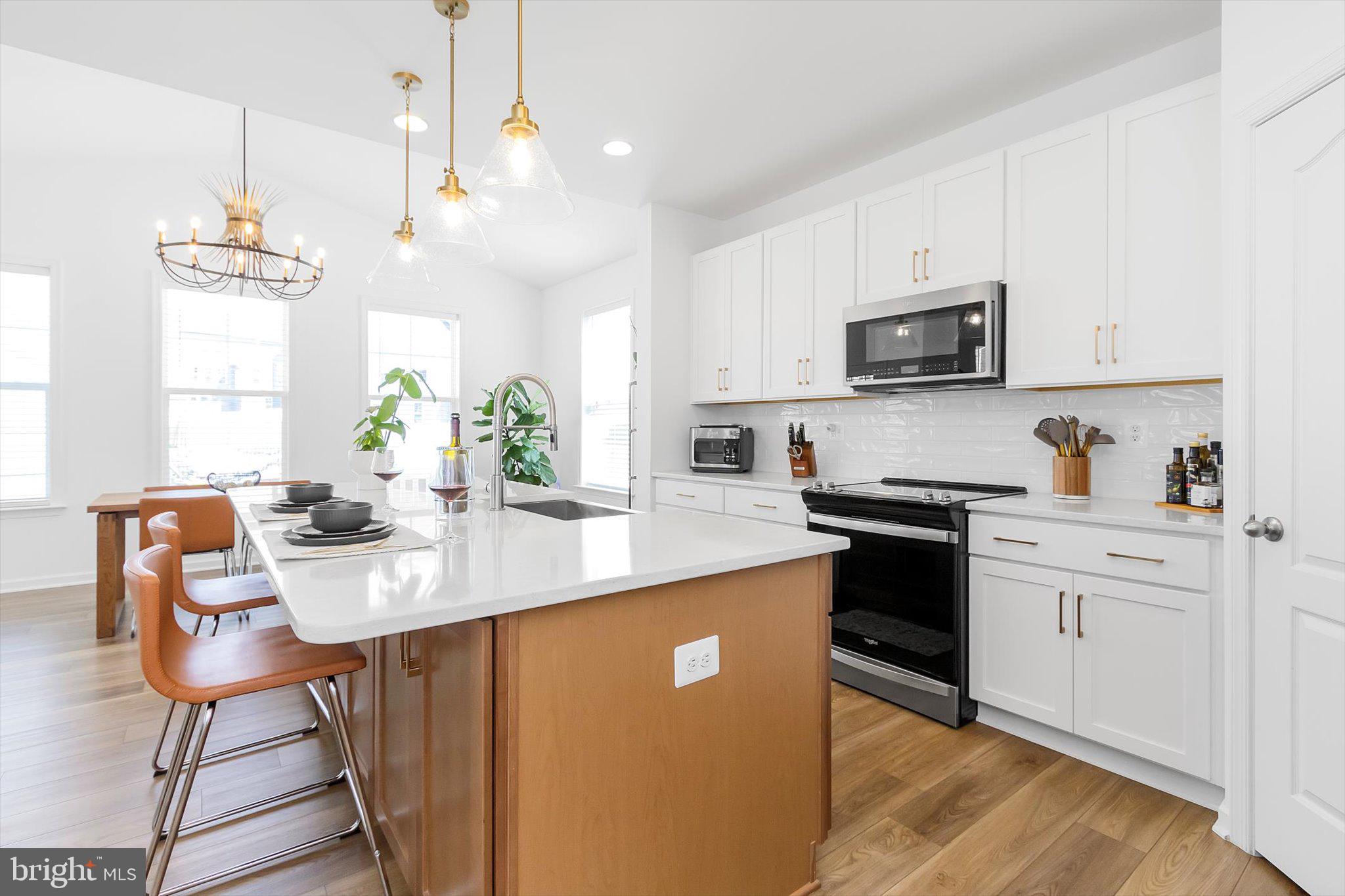 MARTINSBURG STATION - Residential