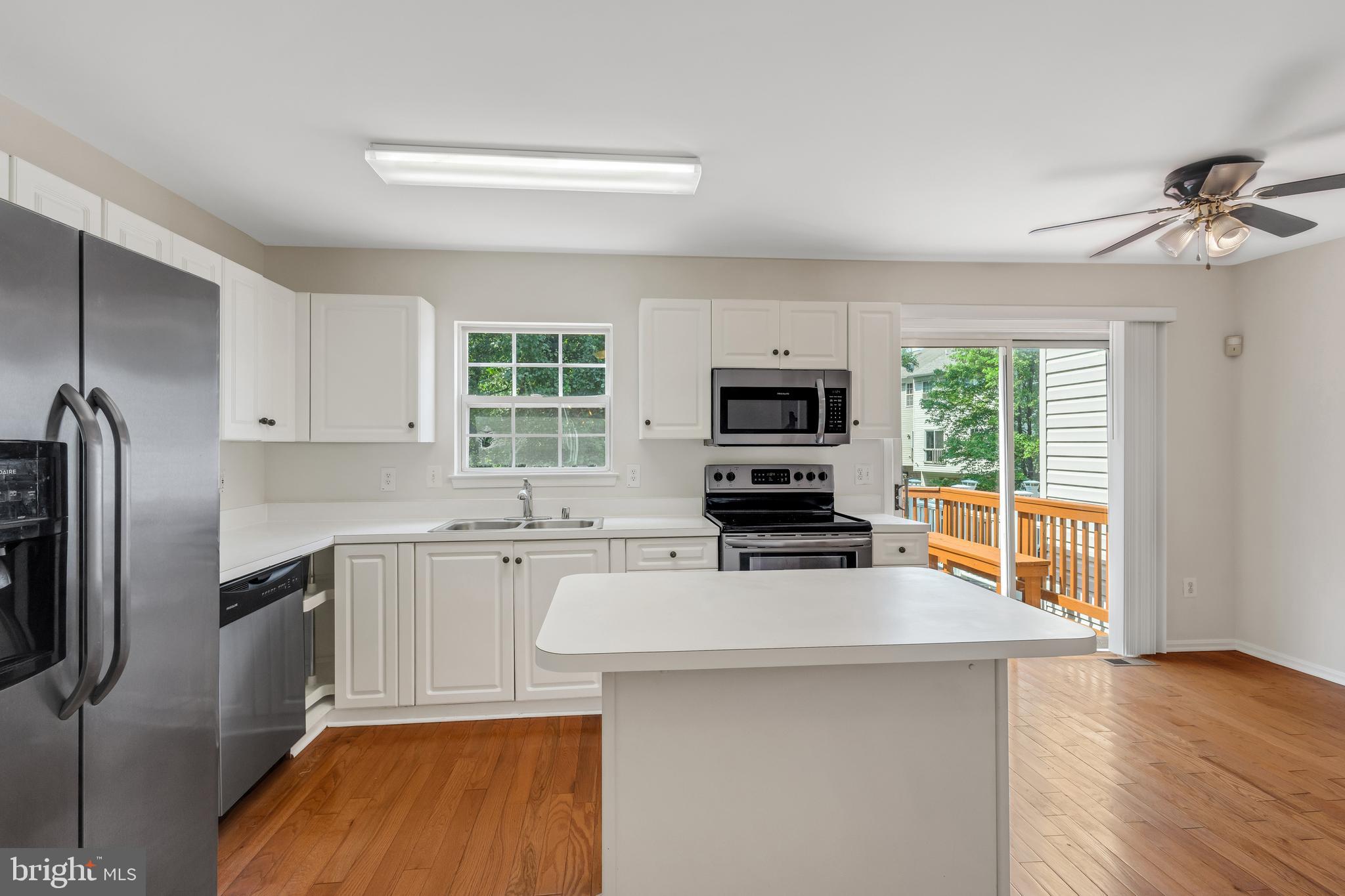 SETON SQUARE - Residential