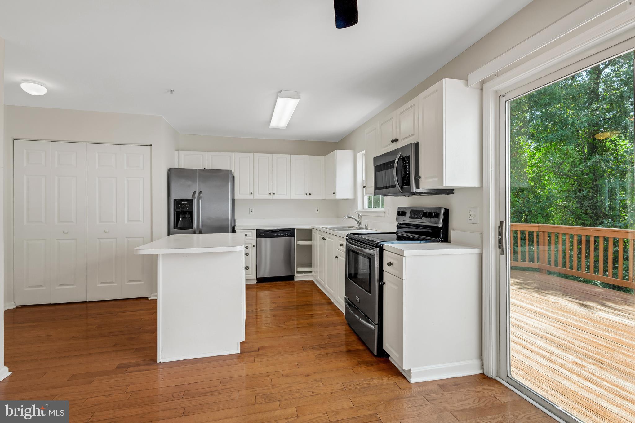 SETON SQUARE - Residential