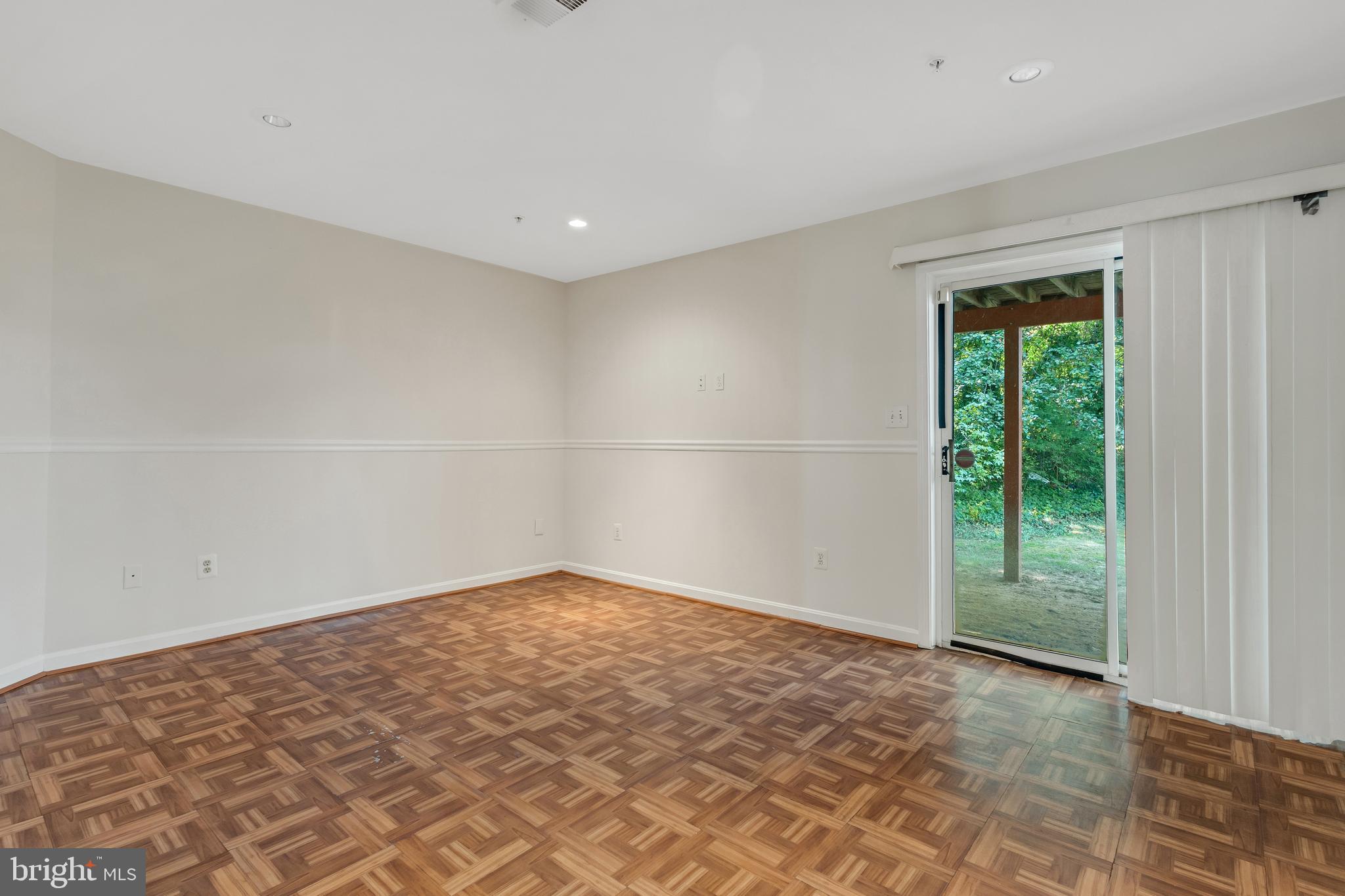 SETON SQUARE - Residential