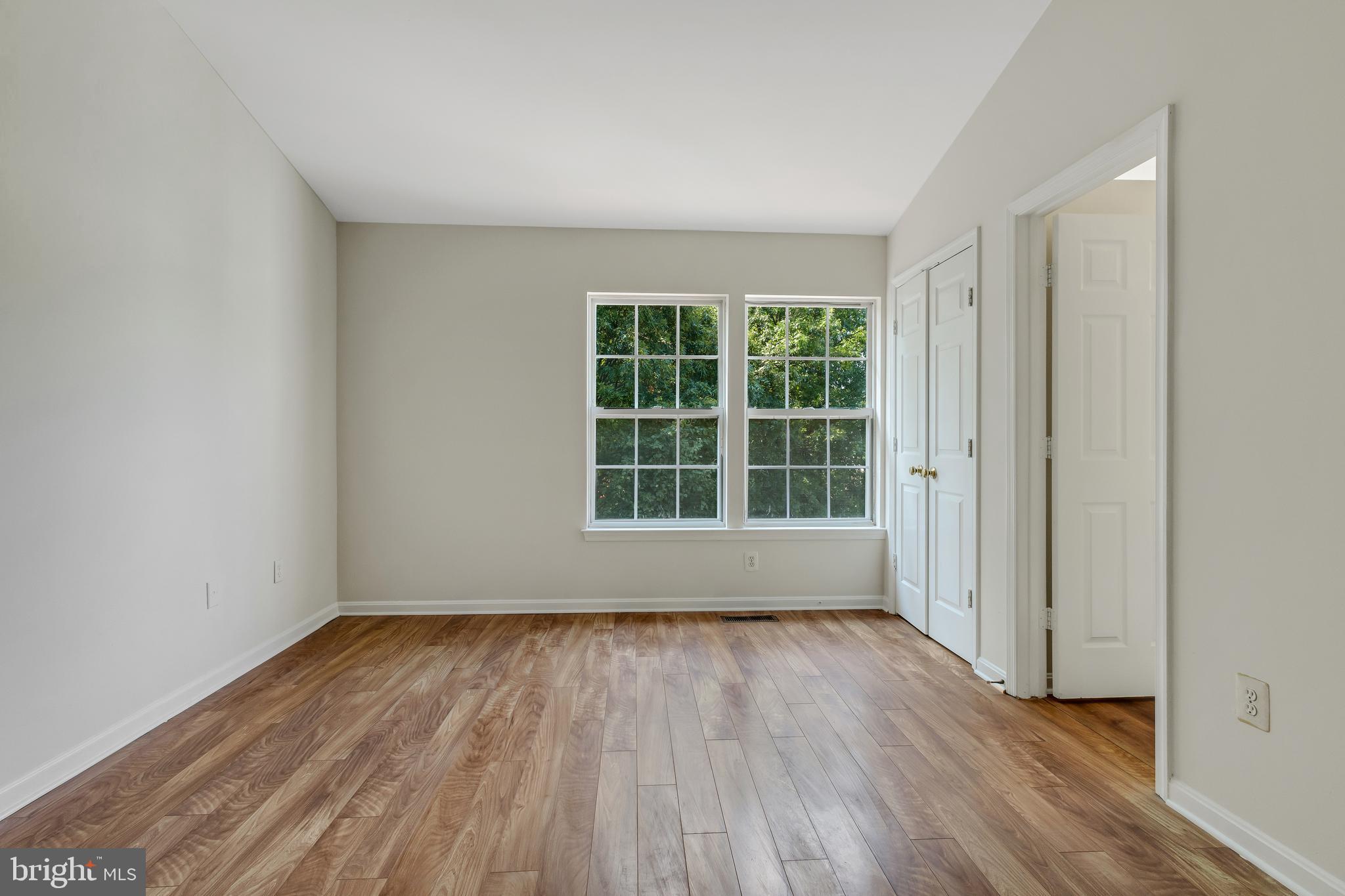 SETON SQUARE - Residential