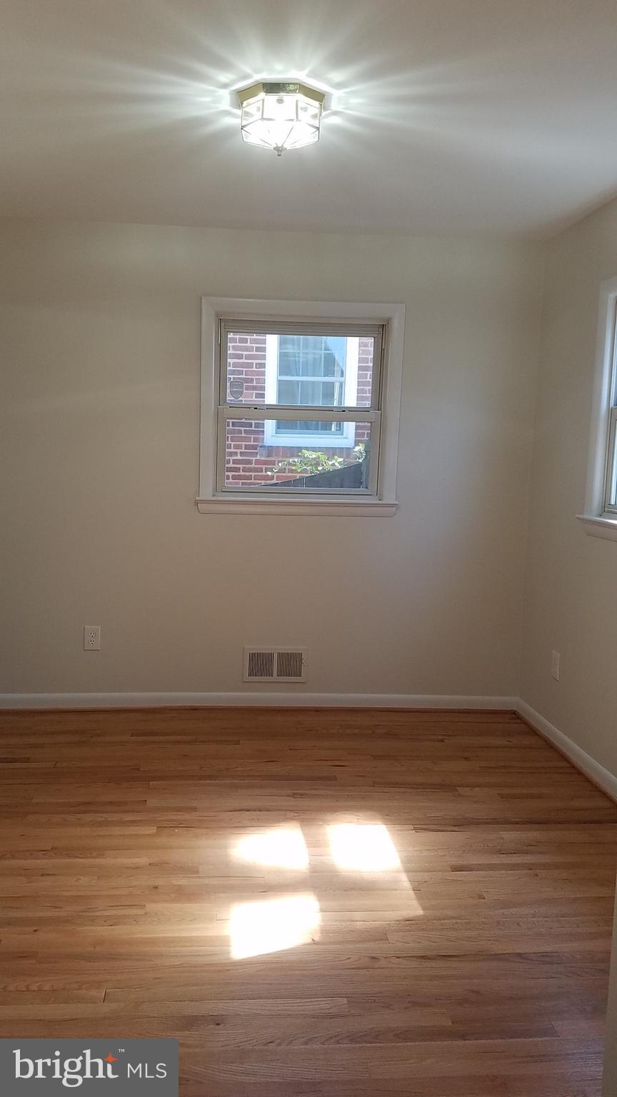 BRENTWOOD-CZARRAS ADDN - Residential