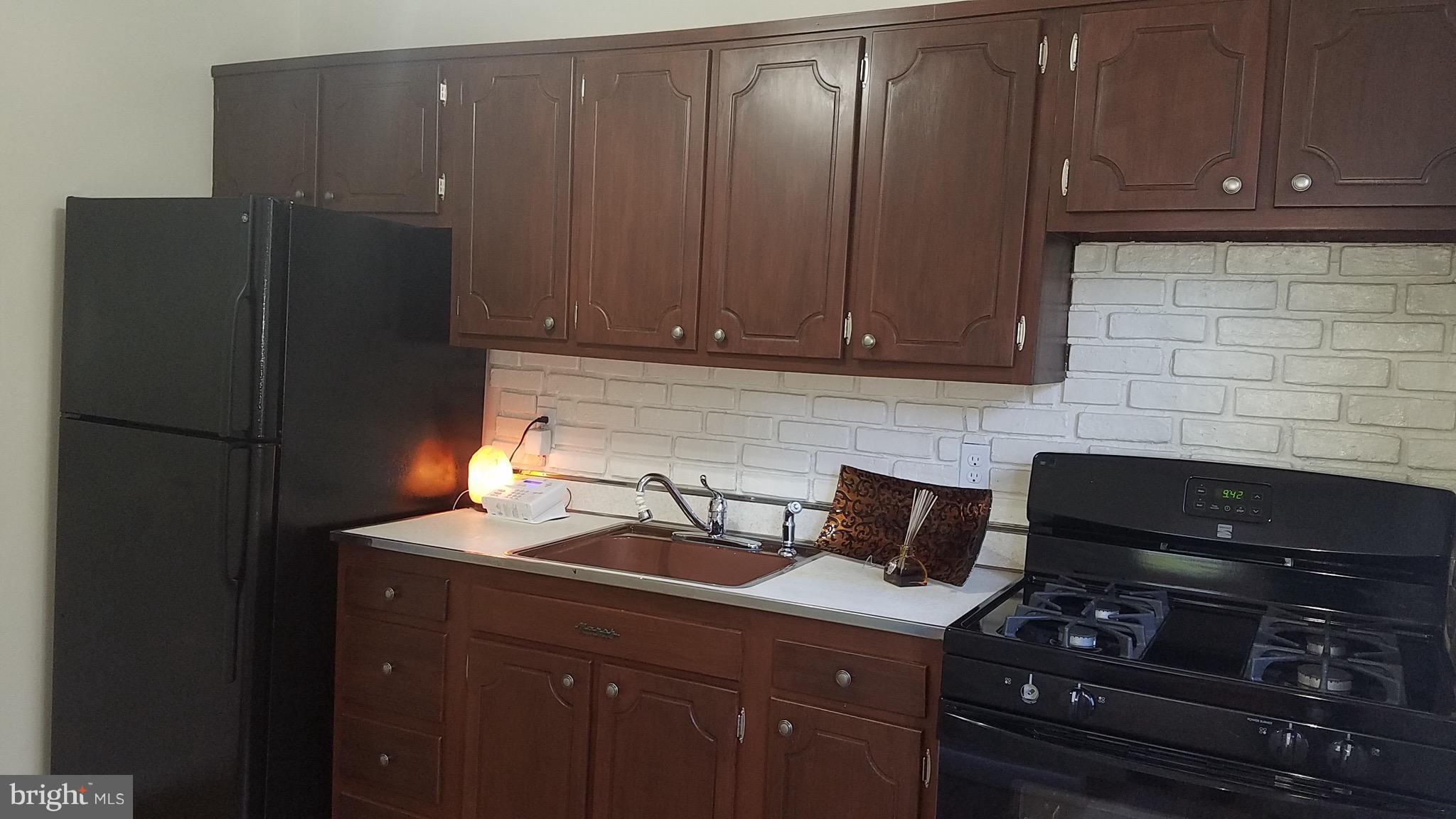 BRENTWOOD-CZARRAS ADDN - Residential