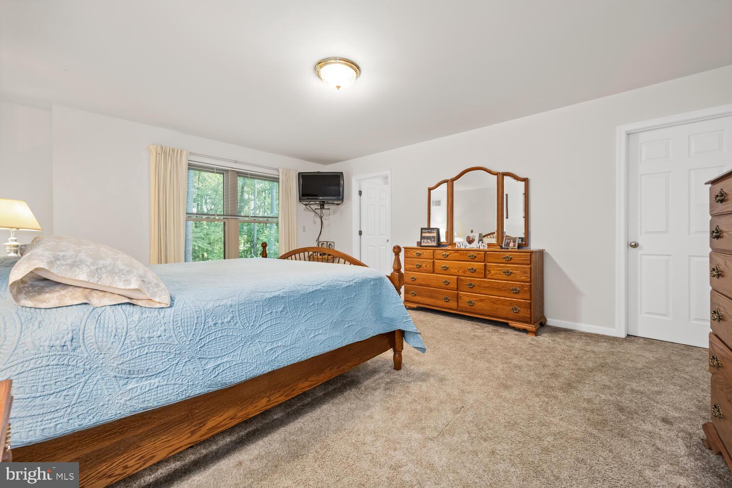 COVENTRY FARMS - Residential