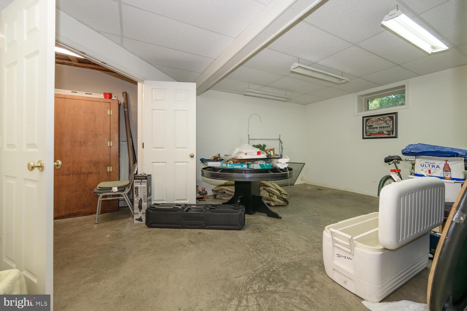 COVENTRY FARMS - Residential