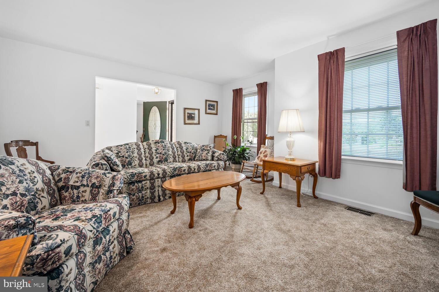 COVENTRY FARMS - Residential