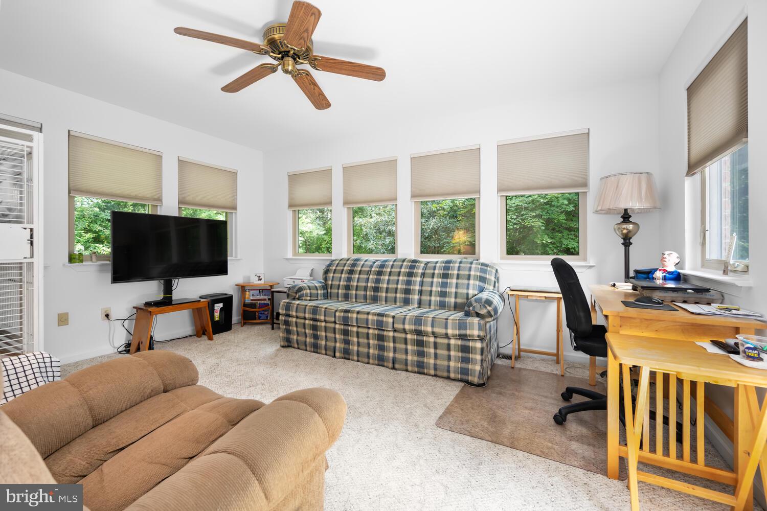 COVENTRY FARMS - Residential