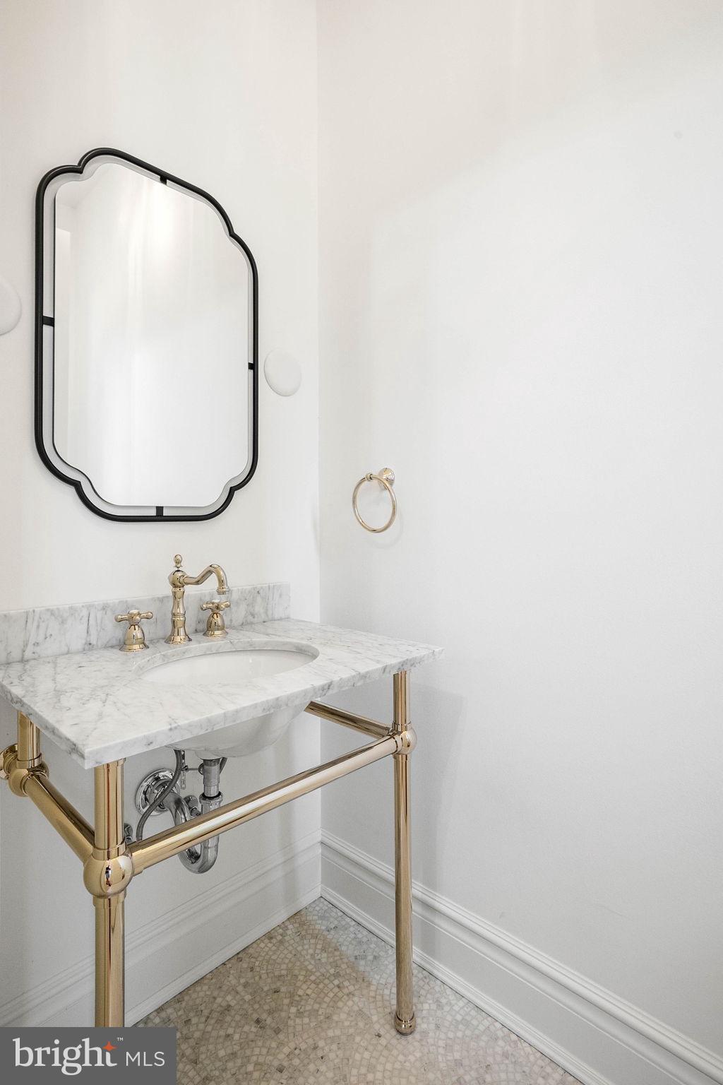 BRYN MAWR - Residential