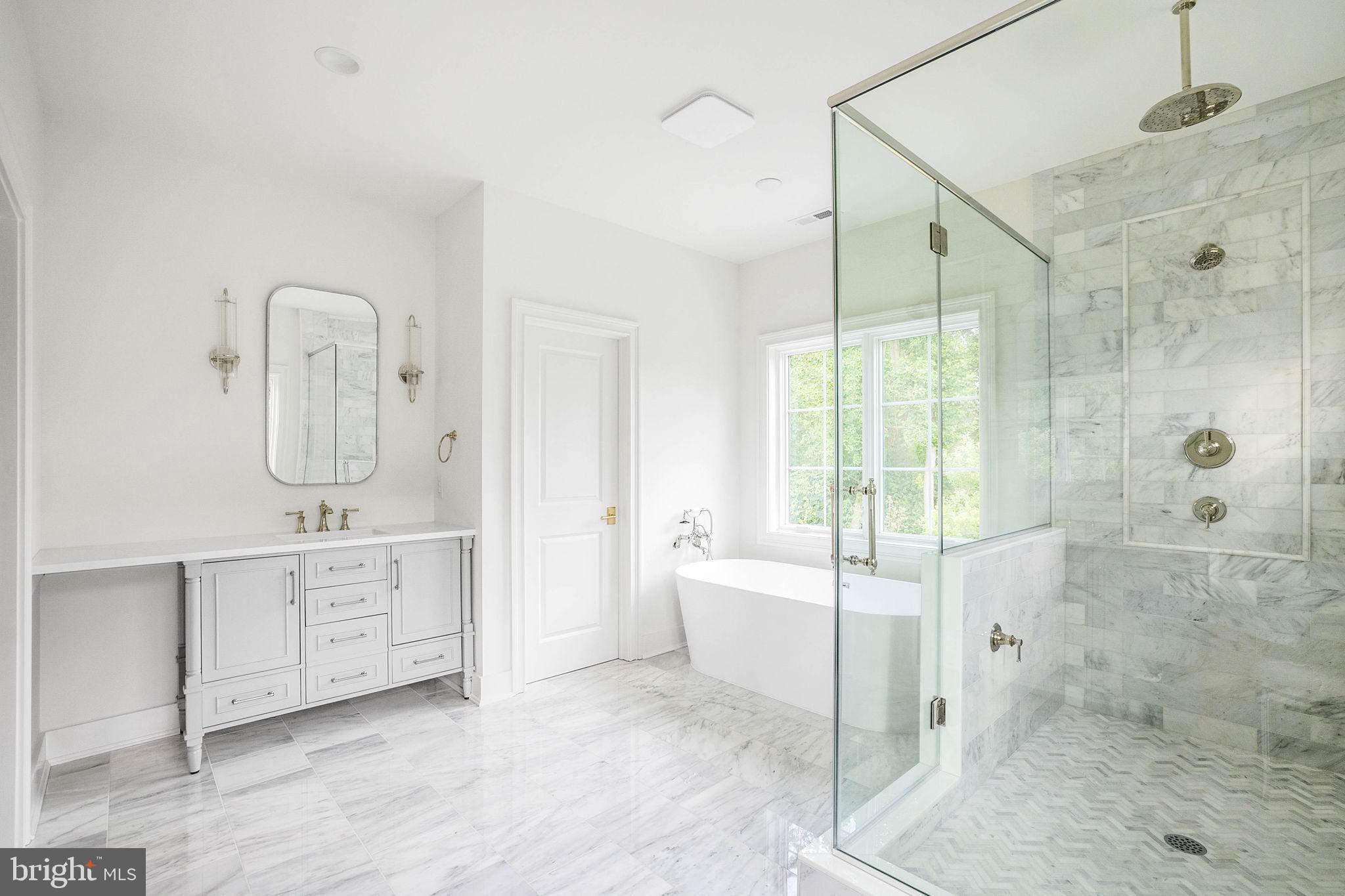 BRYN MAWR - Residential